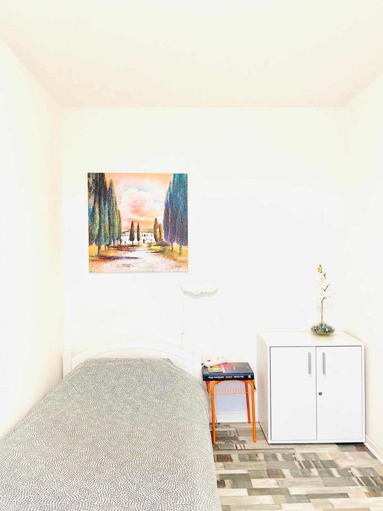 Apartment Welcome To Messe! Two-bedroom Smartapartment &balcony *